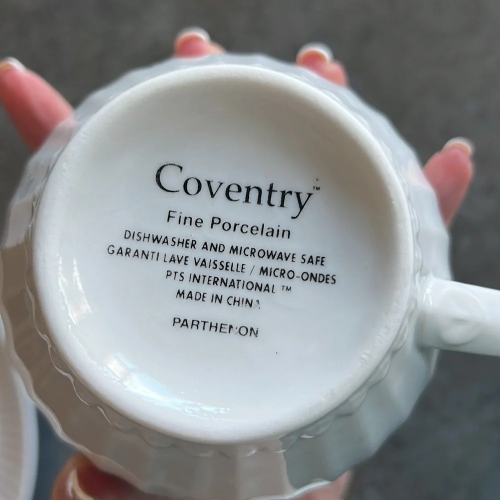COPY - Coventry Parthenon plat, cup and saucer set